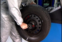 Vulcanizare Auto Lahorama Trading Vulcanizare Auto Voluntari Echilibrare Geometrie Roti Camioane Tehnologie Laser Ilfov Etansare Anvelopa Camera Pana Tubless Anvelopa la Rece - Incarcare FREON