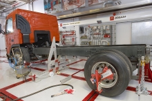 Vulcanizare Auto Lahorama Trading Vulcanizare Auto Voluntari Echilibrare Geometrie Roti Camioane Tehnologie Laser Ilfov Etansare Anvelopa Camera Pana Tubless Anvelopa la Rece - Incarcare FREON